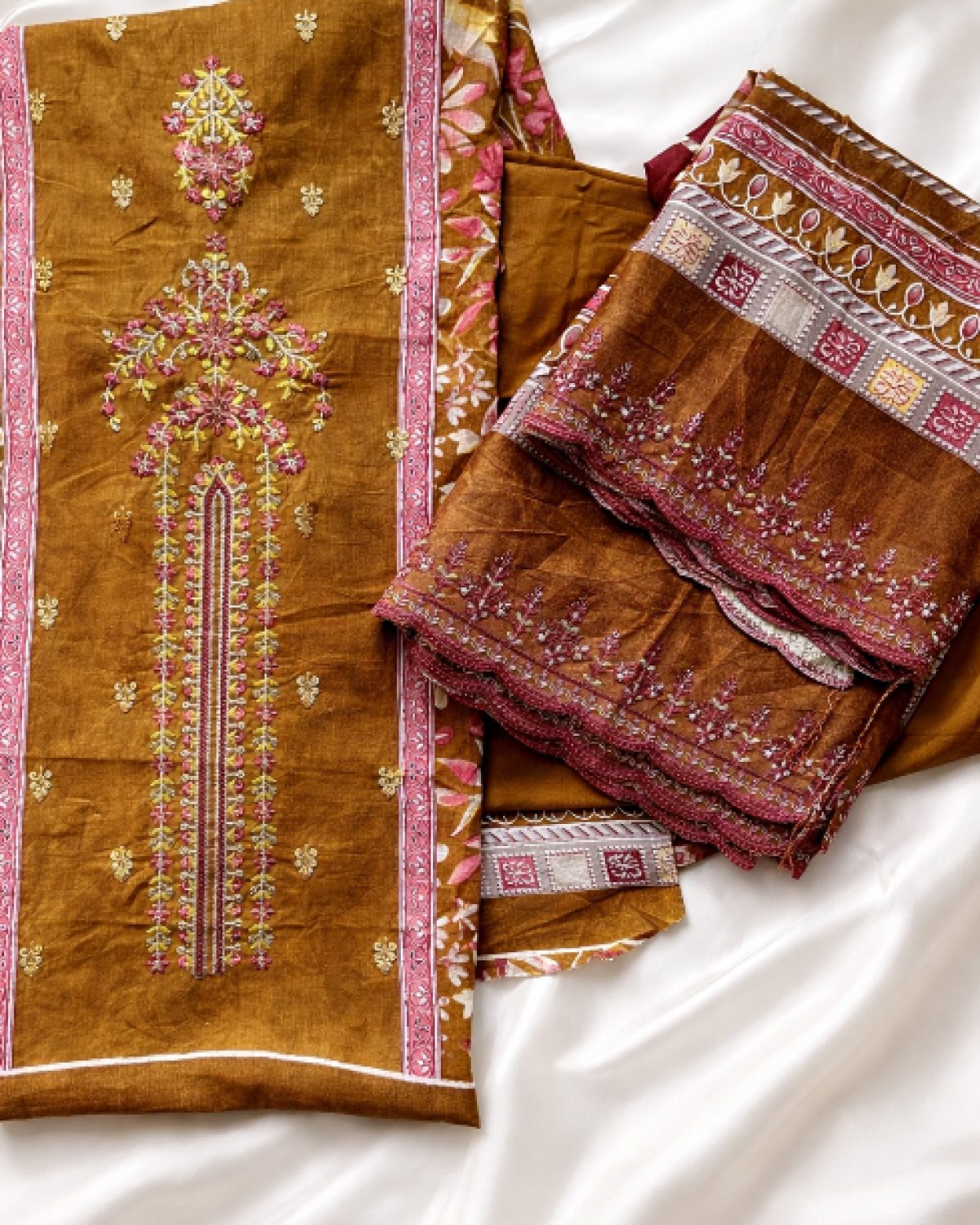 Bin Saeed Lawn Cotton Designer Print With Embroidery